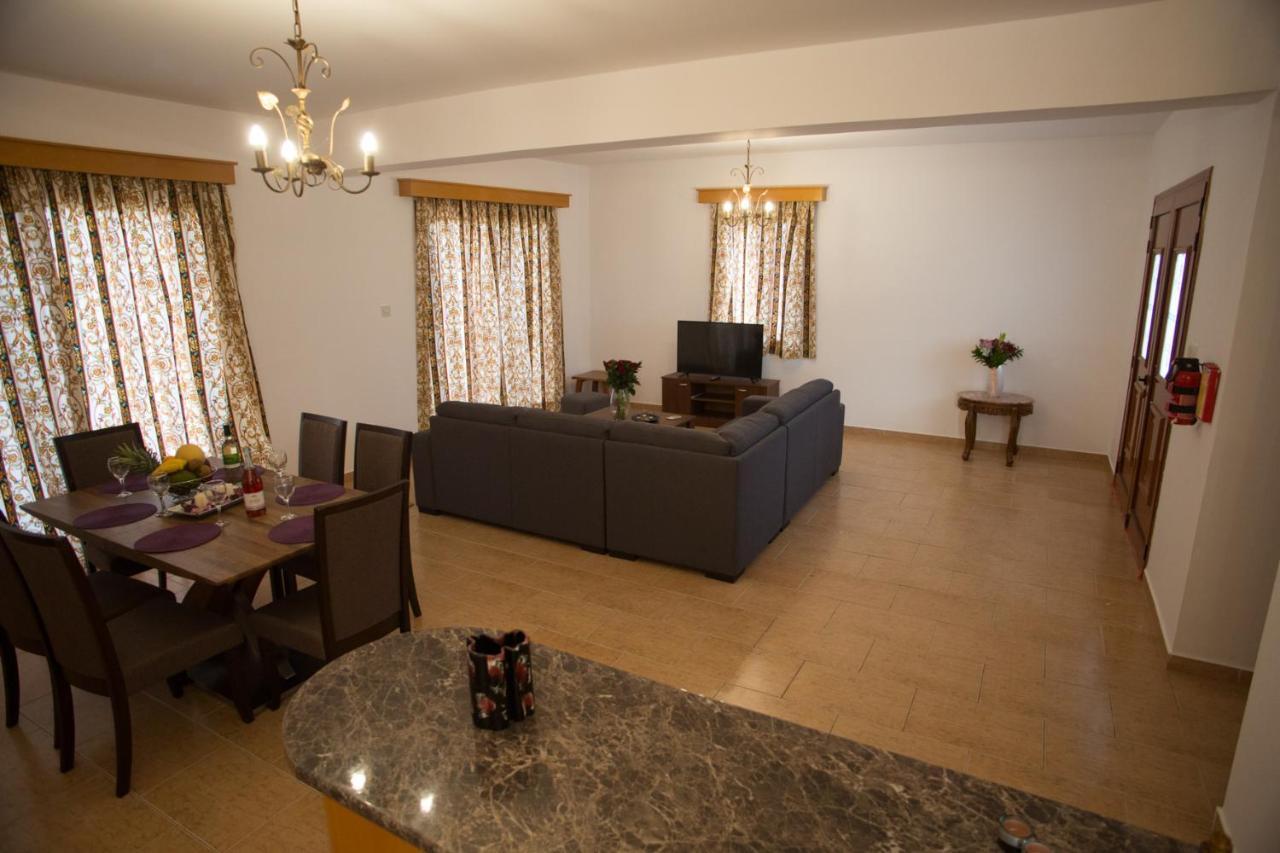 Marilia 1 Villa Polis Kültér fotó
